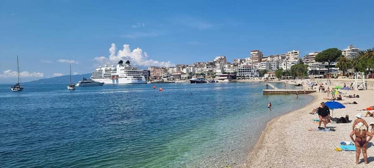 Suncoast Rooms Port Side Sarandë Exterior foto